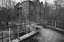 Pennhurst walkway